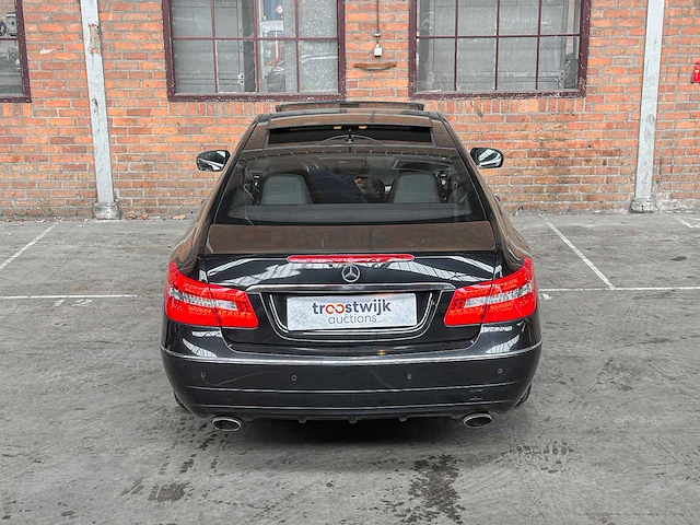 Mercedes-benz e350 cgi elegance 3.5 v6 292pk 2009 e-klasse coupé, 29-nhz-8 - afbeelding 5 van  39