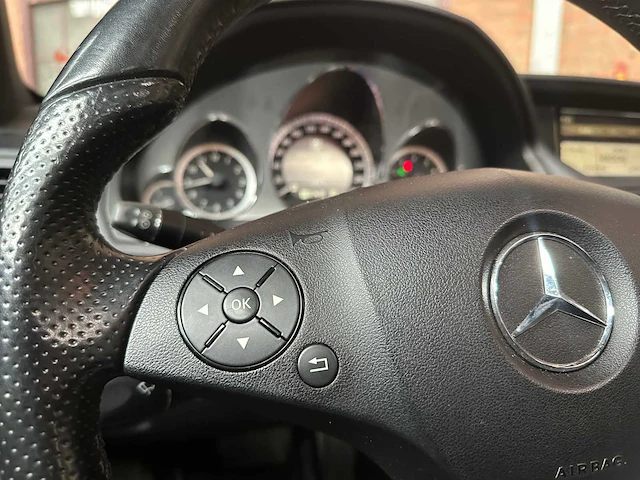 Mercedes-benz e350 cgi elegance 3.5 v6 292pk 2009 e-klasse coupé, 29-nhz-8 - afbeelding 14 van  39