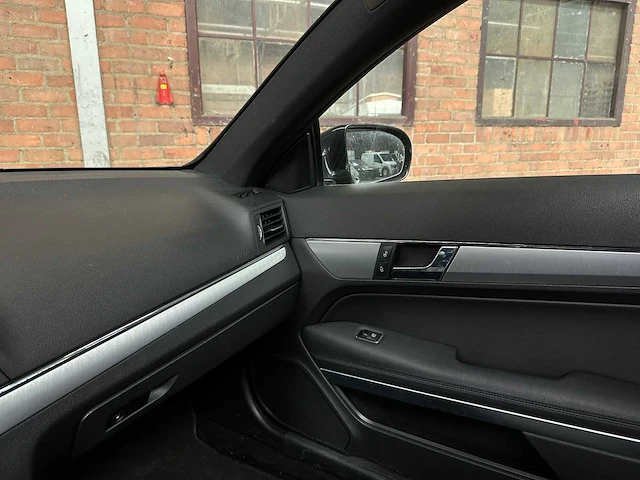 Mercedes-benz e350 cgi elegance 3.5 v6 292pk 2009 e-klasse coupé, 29-nhz-8 - afbeelding 20 van  39