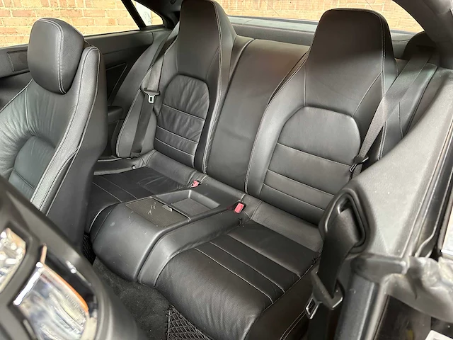 Mercedes-benz e350 cgi elegance 3.5 v6 292pk 2009 e-klasse coupé, 29-nhz-8 - afbeelding 27 van  39