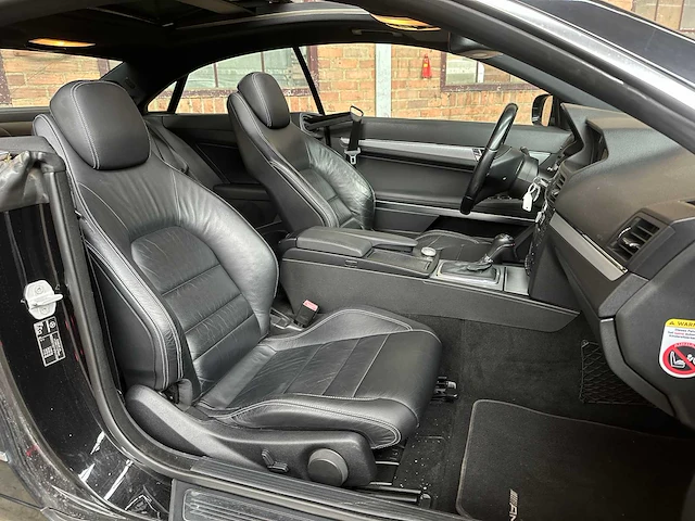 Mercedes-benz e350 cgi elegance 3.5 v6 292pk 2009 e-klasse coupé, 29-nhz-8 - afbeelding 28 van  39