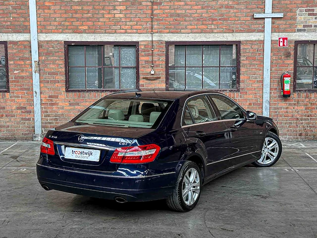 Mercedes-benz e350 cgi elegance e-klasse 292pk 2009, 05-jpn-5 youngtimer - afbeelding 2 van  40