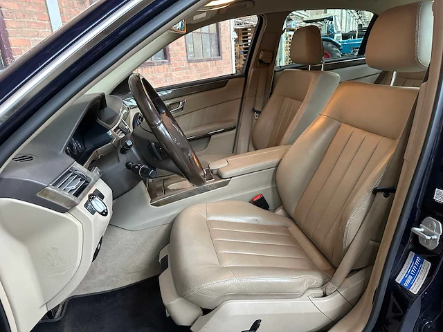 Mercedes-benz e350 cgi elegance e-klasse 292pk 2009, 05-jpn-5 youngtimer - afbeelding 25 van  40