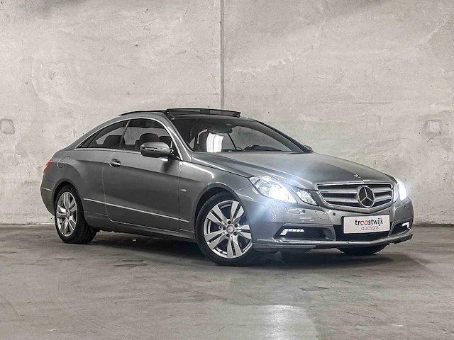 Mercedes-benz e350 coupe cdi 3.0 v6 elegance 231pk 2009 e-klasse (origineel-nl), 86-jpt-5 - afbeelding 41 van  44