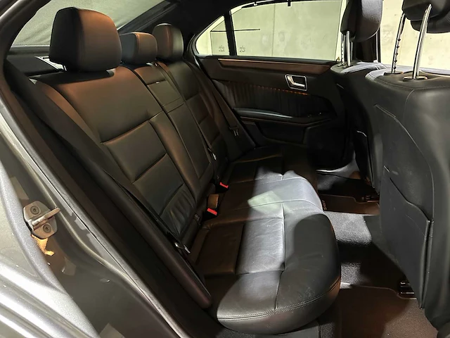Mercedes-benz e500 amg 4.6 v8 edition sport 4matic 408pk 2011 e-klasse, 83-xfs-9 - afbeelding 41 van  49