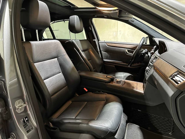Mercedes-benz e500 amg 4.6 v8 edition sport 4matic 408pk 2011 e-klasse, 83-xfs-9 - afbeelding 43 van  49