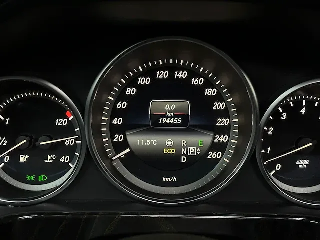Mercedes-benz e500 amg 4matic 4.6 v8 e-klasse 408pk 2013, h-726-fk - afbeelding 29 van  71