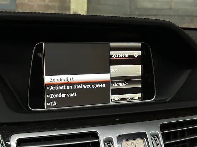 Mercedes-benz e500 amg 4matic 4.6 v8 e-klasse 408pk 2013, h-726-fk - afbeelding 40 van  71