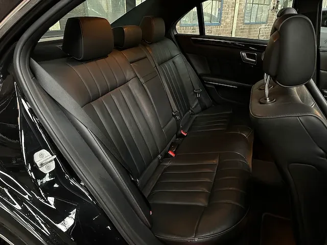 Mercedes-benz e500 amg 4matic 4.6 v8 e-klasse 408pk 2013, h-726-fk - afbeelding 63 van  71