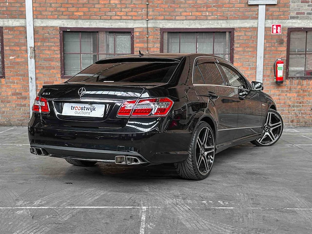 Mercedes-benz e500 amg 5.5 v8 388pk 2010 youngtimer - afbeelding 10 van  44