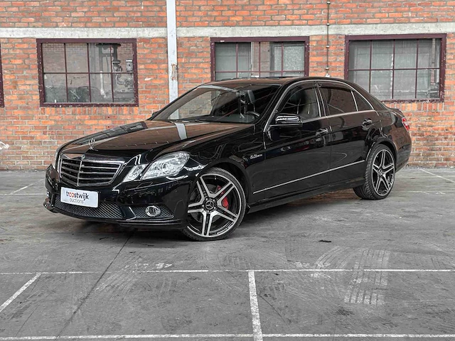 Mercedes-benz e500 amg 5.5 v8 388pk 2010 youngtimer - afbeelding 1 van  44