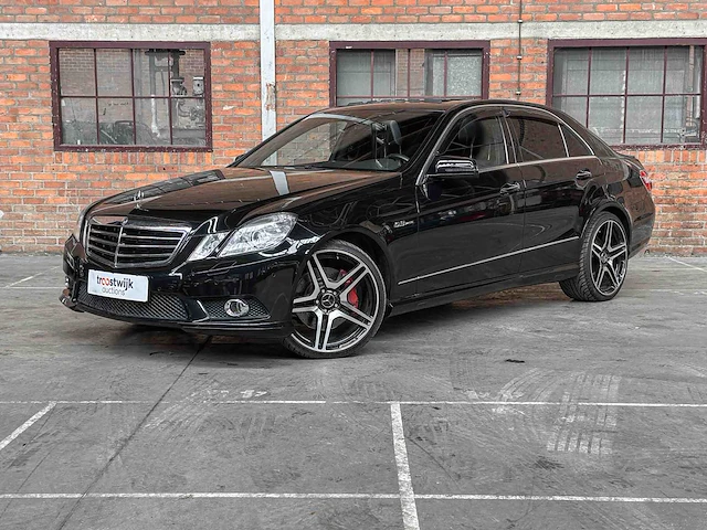 Mercedes-benz e500 amg 5.5 v8 388pk 2010 youngtimer - afbeelding 3 van  44