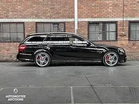 Mercedes-benz e63 amg estate designo 5.5 v8 525pk 2012 - afbeelding 10 van  72