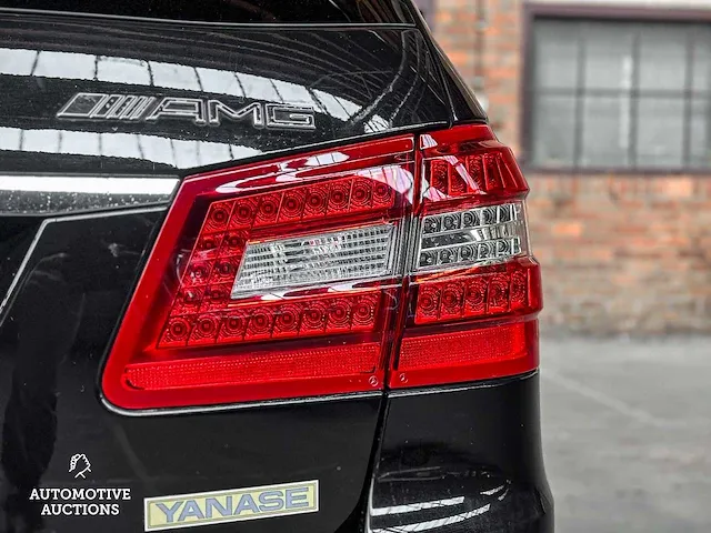 Mercedes-benz e63 amg estate designo 5.5 v8 525pk 2012 - afbeelding 17 van  72