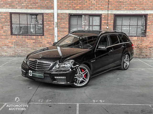 Mercedes-benz e63 amg estate designo 5.5 v8 525pk 2012 - afbeelding 2 van  72