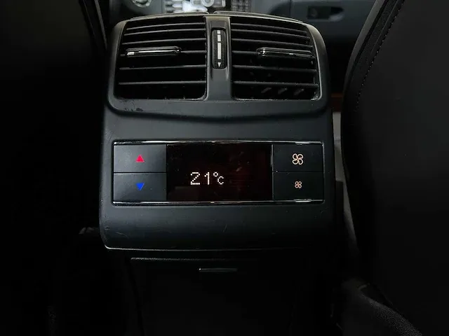 Mercedes-benz e63 amg estate designo 5.5 v8 525pk 2012 - afbeelding 46 van  72