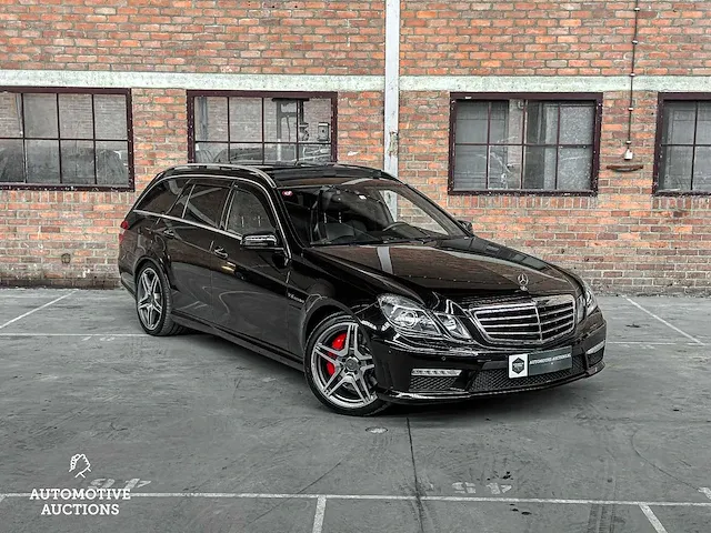 Mercedes-benz e63 amg estate designo 5.5 v8 525pk 2012 - afbeelding 8 van  72