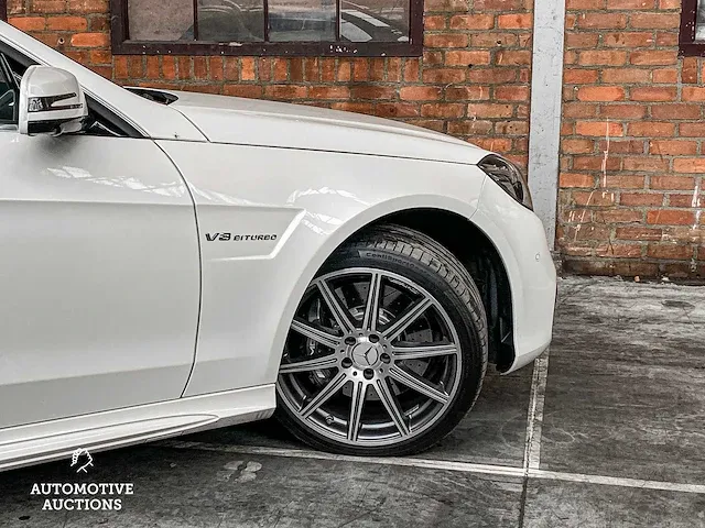 Mercedes-benz e63 estate amg 5.5 v8 4matic e-klasse 557pk 2015 orig-nl, 2-zfk-64 - afbeelding 9 van  72