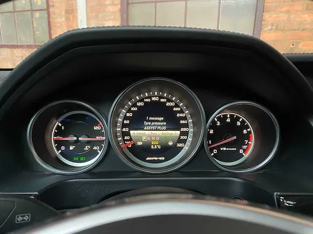 Mercedes-benz e63 estate amg 5.5 v8 4matic e-klasse 557pk 2015 orig-nl, 2-zfk-64 - afbeelding 28 van  72