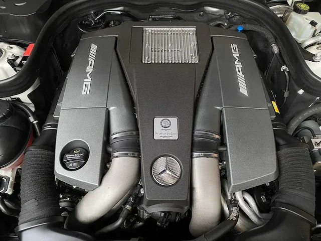 Mercedes-benz e63 estate amg 5.5 v8 4matic e-klasse 557pk 2015 orig-nl, 2-zfk-64 - afbeelding 62 van  72