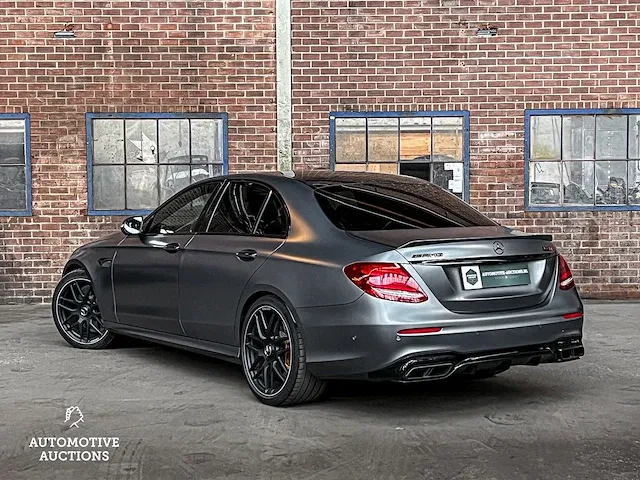 Mercedes-benz e63s amg 4matic edition one track pace e-klasse sedan 612pk 2018, g-808-fx - afbeelding 21 van  68