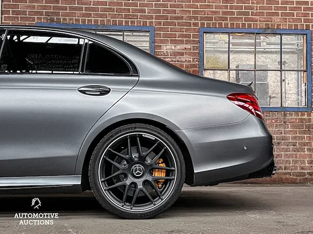 Mercedes-benz e63s amg 4matic edition one track pace e-klasse sedan 612pk 2018, g-808-fx - afbeelding 29 van  68