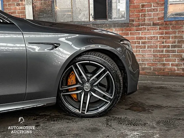 Mercedes-benz e63s amg estate 4.0 v8 4matic premium plus 612pk 2017 e-klasse, xb-938-p - afbeelding 11 van  76