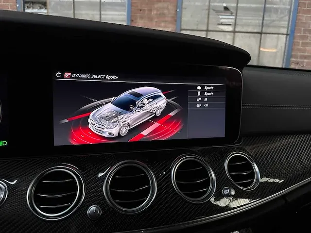 Mercedes-benz e63s amg estate 4.0 v8 4matic premium plus 612pk 2017 e-klasse, xb-938-p - afbeelding 33 van  76