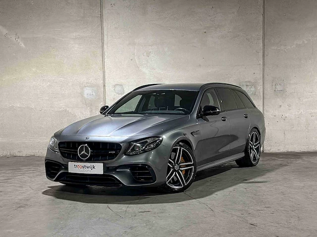 Mercedes-benz e63s estate amg 4.0 v8 4matic premium plus 612pk 2017 e-klasse, nl-kenteken - afbeelding 12 van  47