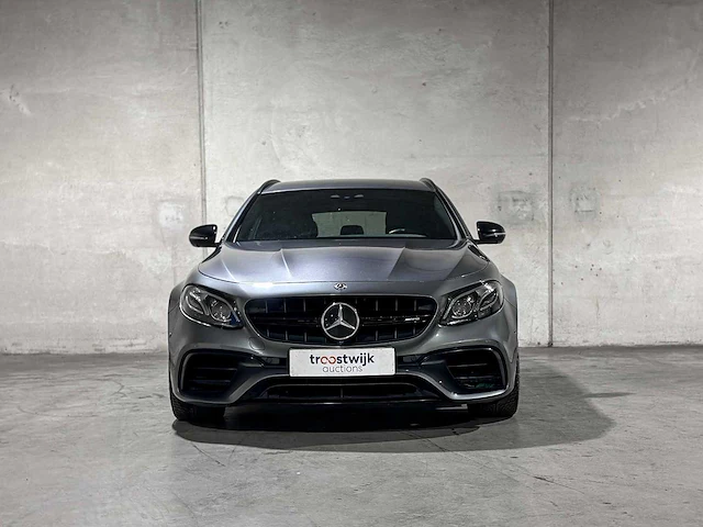 Mercedes-benz e63s estate amg 4.0 v8 4matic premium plus 612pk 2017 e-klasse, nl-kenteken - afbeelding 43 van  47
