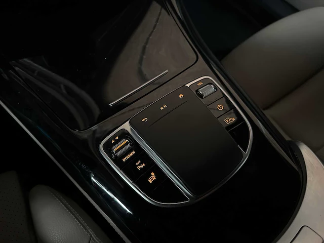 Mercedes-benz eqc400 4matic luxury line 80 kwh 408pk 2023 (origineel-nl) eqc-klasse, s-450-gp - afbeelding 26 van  55