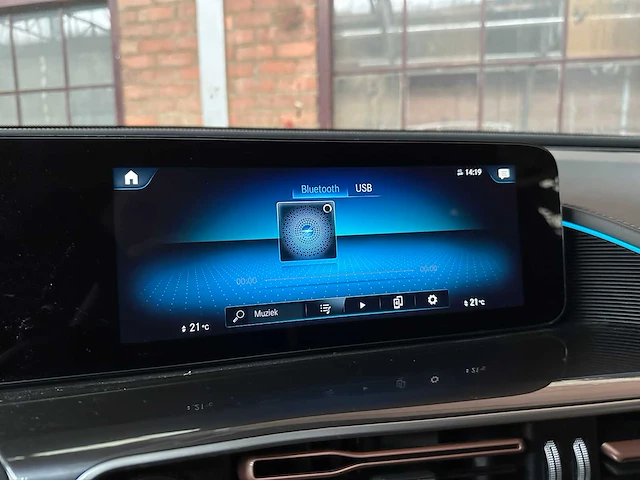 Mercedes-benz eqc400 4matic luxury line 80 kwh 408pk 2023 (origineel-nl) eqc-klasse, s-450-gp - afbeelding 32 van  55