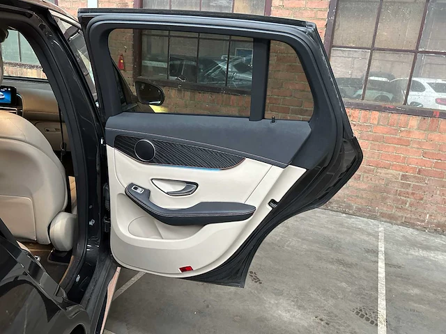 Mercedes-benz eqc400 4matic luxury line 80 kwh 408pk 2023 (origineel-nl) eqc-klasse, s-450-gp - afbeelding 43 van  55