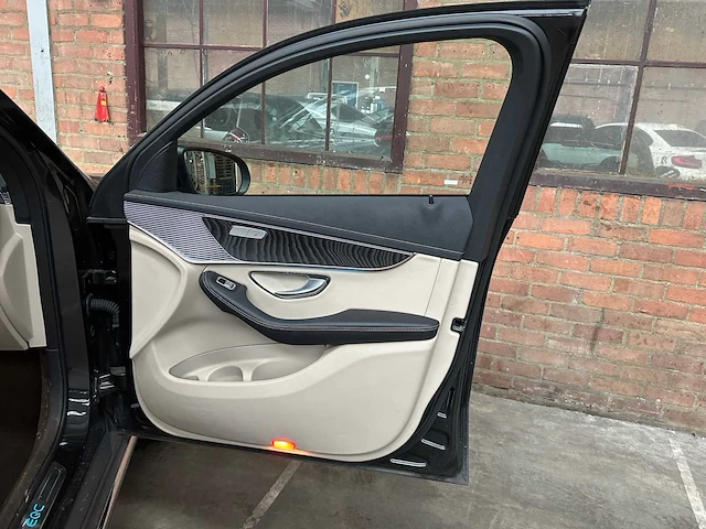 Mercedes-benz eqc400 4matic luxury line 80 kwh 408pk 2023 (origineel-nl) eqc-klasse, s-450-gp - afbeelding 44 van  55