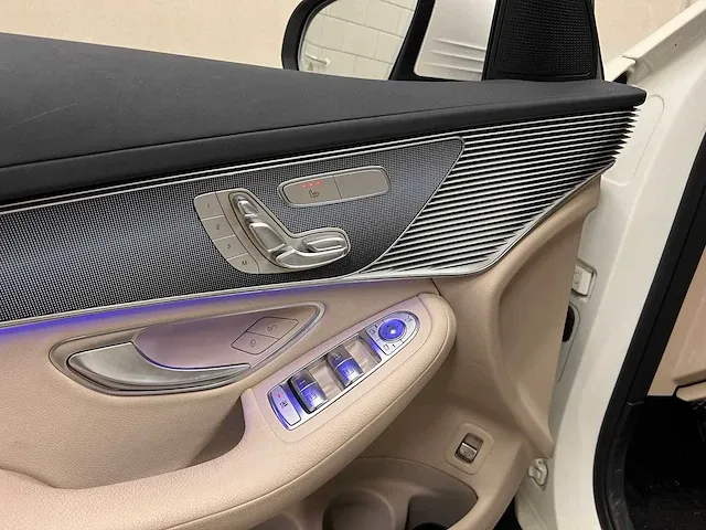 Mercedes-benz eqc400 amg 4matic premium 80 kwh 408pk 2020 eqc-klasse, t-431-ds - afbeelding 60 van  82