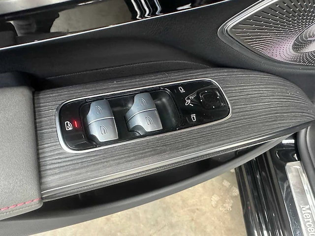 Mercedes-benz eqs suv eqs450 4matic amg line 7p 108 kwh 360pk 2023 (origineel-nl + 1e eigenaar), s-552-kz - afbeelding 28 van  62