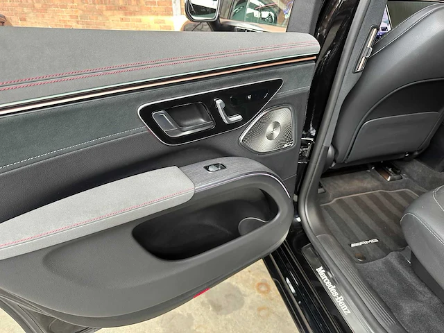 Mercedes-benz eqs suv eqs450 4matic amg line 7p 108 kwh 360pk 2023 (origineel-nl + 1e eigenaar), s-552-kz - afbeelding 47 van  62