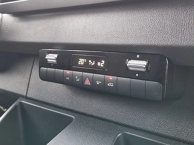 Mercedes-benz esprinter l2h2 55kwh | v-87-dbp - afbeelding 10 van  28