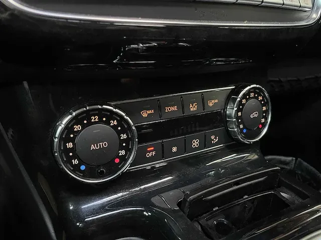 Mercedes-benz g350 amg 3.0 v6 211pk grijs-kenteken btw-vrij 2013 g-klasse, vsv-08-s - afbeelding 37 van  51
