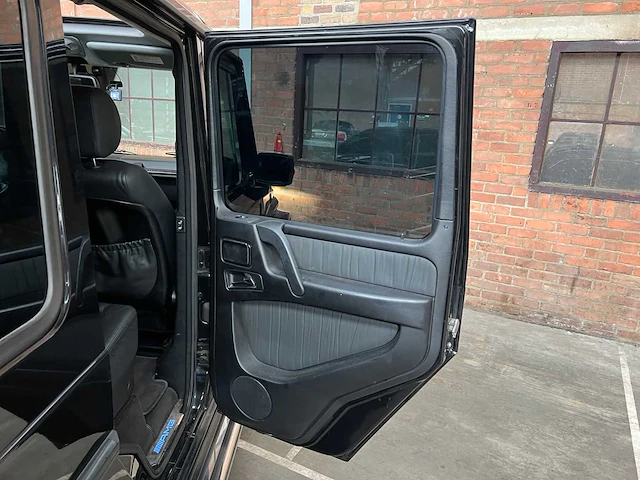 Mercedes-benz g55 amg lang designo 5.5 v8 476pk 2006 g-klasse youngtimer - afbeelding 28 van  42