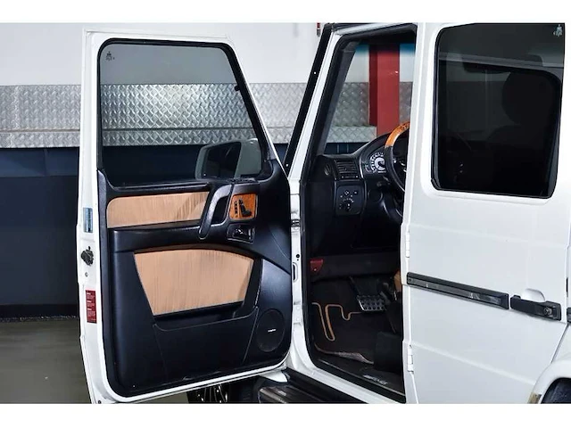 Mercedes-benz g55 amg suv 5,5l v8 - 2009 - afbeelding 35 van  65