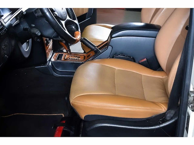 Mercedes-benz g55 amg suv 5,5l v8 - 2009 - afbeelding 38 van  65