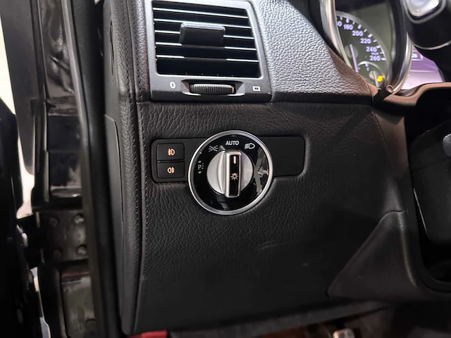 Mercedes-benz g550 5.5 v8 g-klasse 387pk 2014 - afbeelding 15 van  44