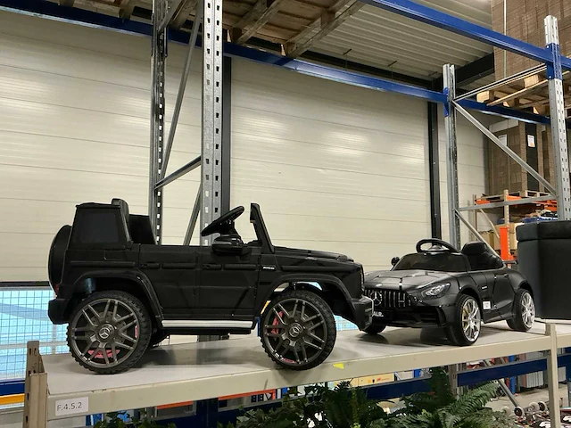 Mercedes-benz g63&gt speelgoedautos (2x) - afbeelding 2 van  4