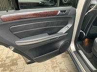 Mercedes-benz gl-klasse 450 v8 4-matic (youngtimer) - afbeelding 13 van  26