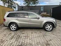 Mercedes-benz gl-klasse 450 v8 4-matic (youngtimer) - afbeelding 26 van  26
