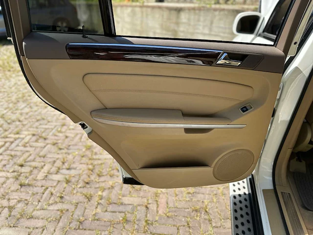 Mercedes-benz gl450 4.6 v8 4matic 330pk 2007 youngtimer gl-klasse - afbeelding 28 van  43