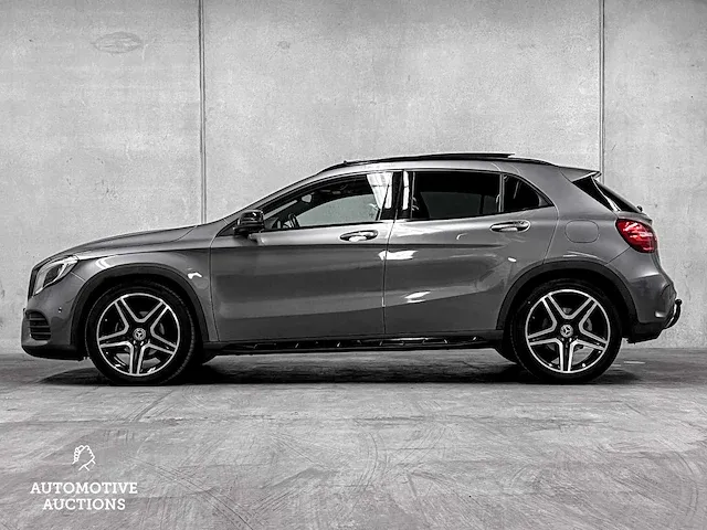 Mercedes-benz gla 200 amg night-edition premium plus 157pk facelift 2018 (origineel-nl), sr-743-f - afbeelding 16 van  54