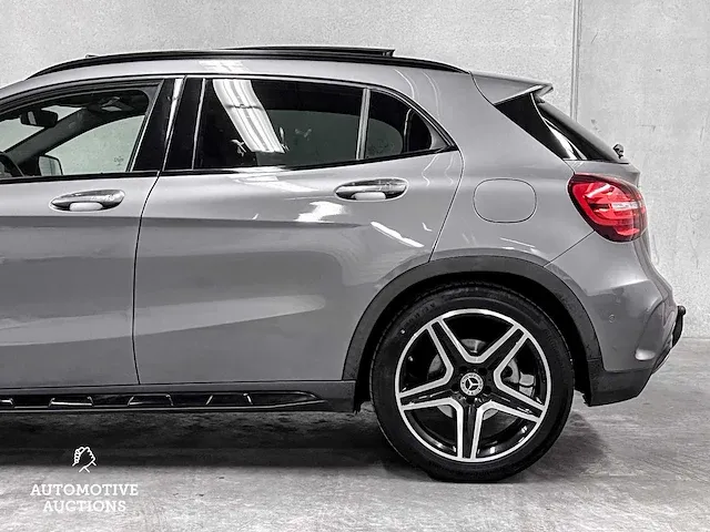 Mercedes-benz gla 200 amg night-edition premium plus 157pk facelift 2018 (origineel-nl), sr-743-f - afbeelding 18 van  54