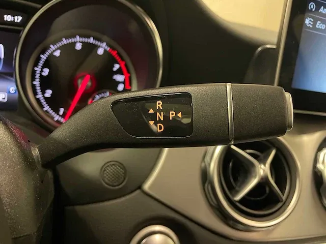 Mercedes-benz gla 200 amg night-edition premium plus 157pk facelift 2018 (origineel-nl), sr-743-f - afbeelding 29 van  54